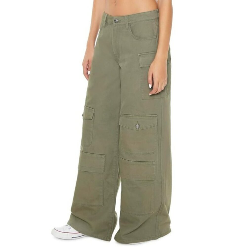 Forever 21 Women's High-Waisted Olive Cargo Pants Large Wide-Leg NWT - Picture 7 of 7